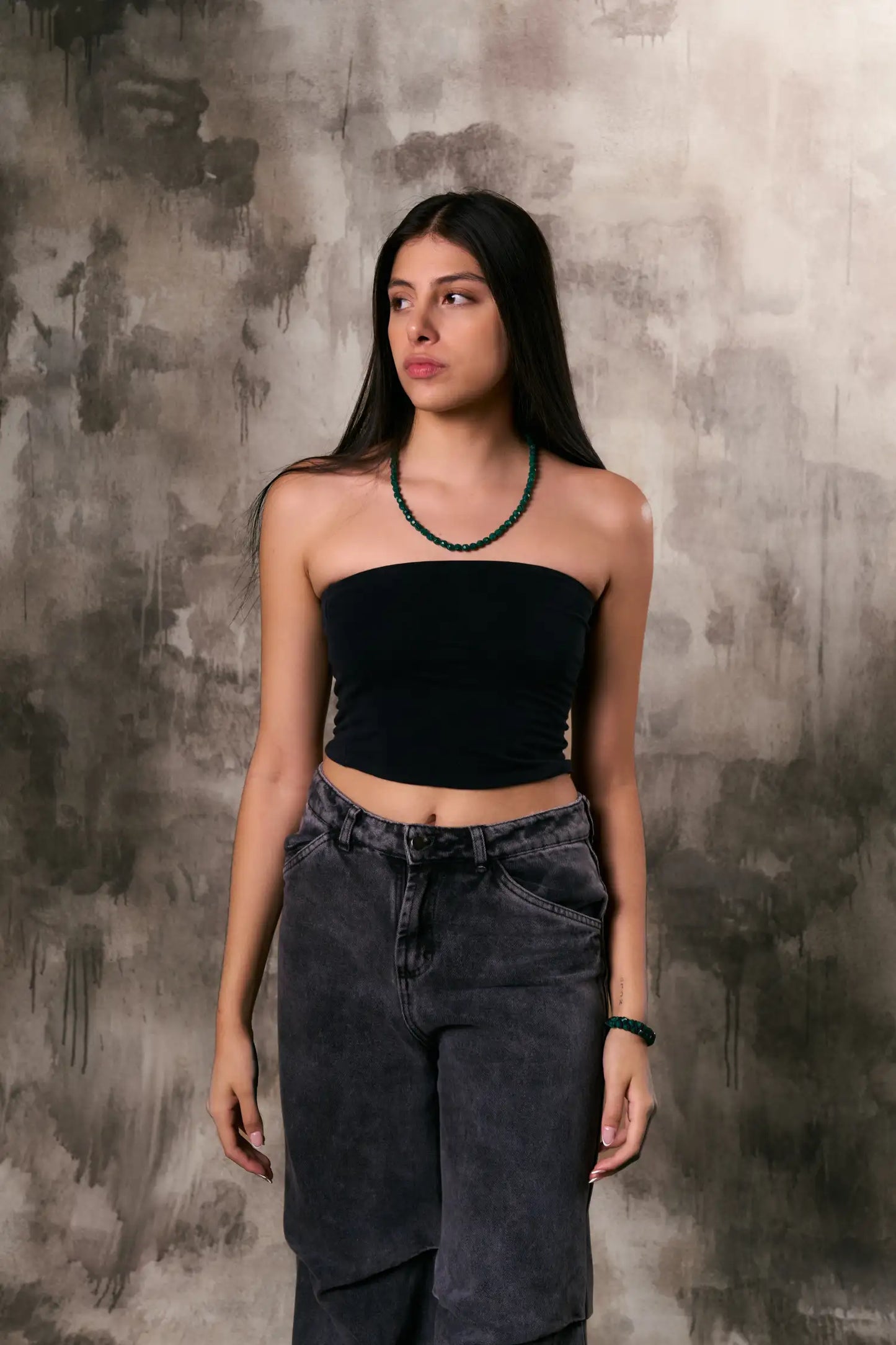 Para ellas: Collar con esmeraldas naturales encapsuladas redondas