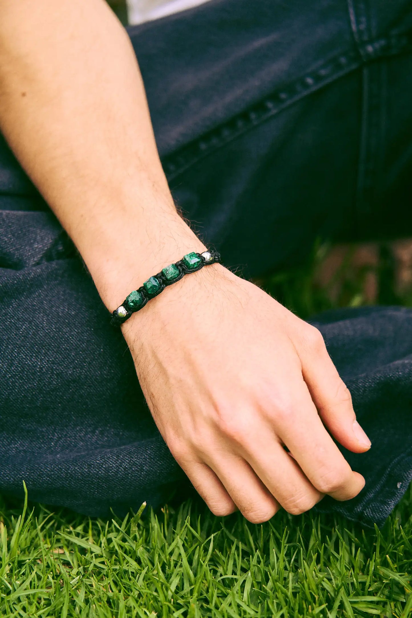 Pulsera con Esmeraldas Cuadradas y Esferas de Plata 950