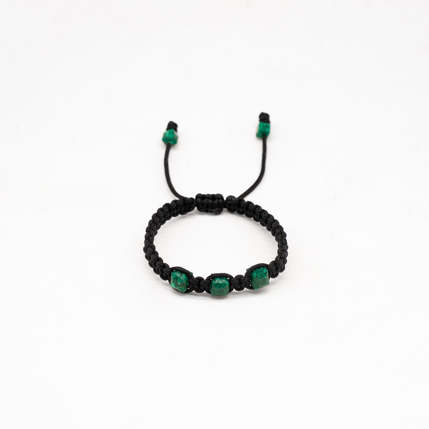 Brazalete con 3 esmeraldas naturales encapsulada