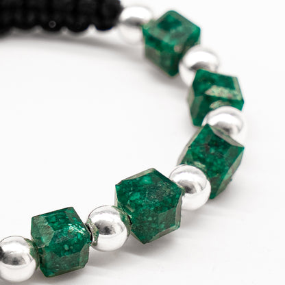 Éter: Brazalete con 5 esmeraldas naturales encapsuladas